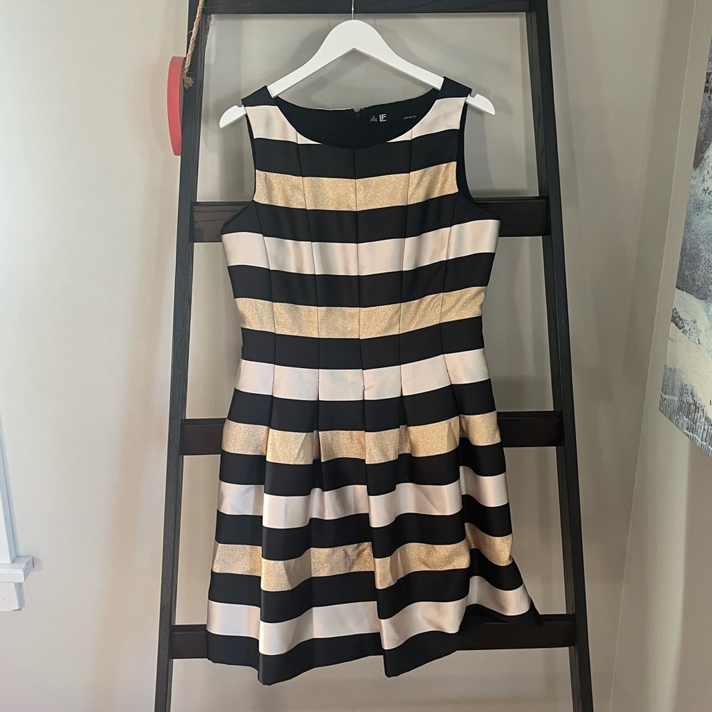 Striped gold and black patty dress size 10 perfect for holiday party